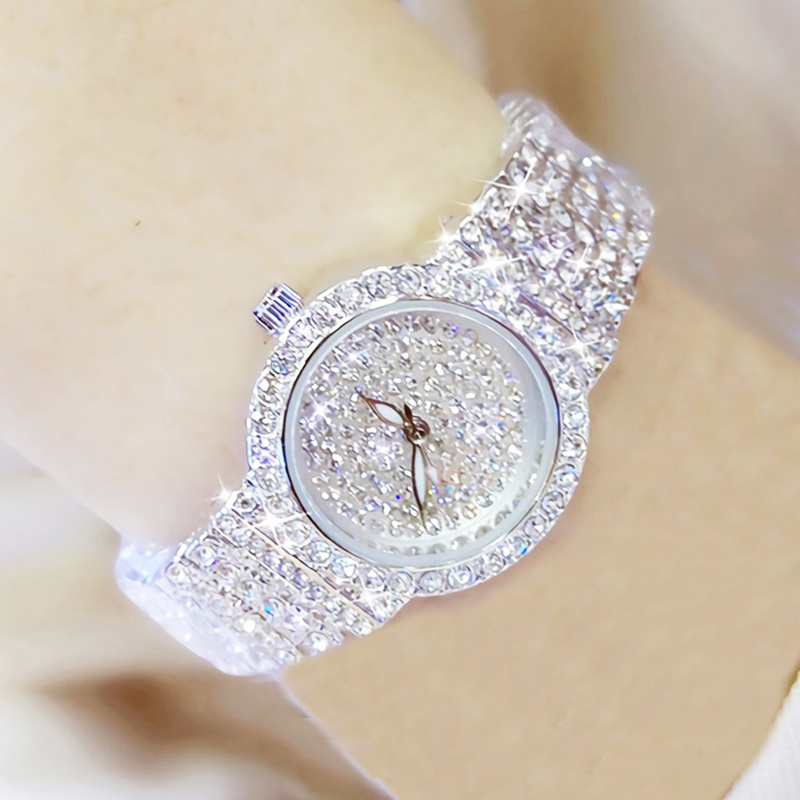 Dameshorloges van bekende luxe - Luxury Watch Female recensie en prijs