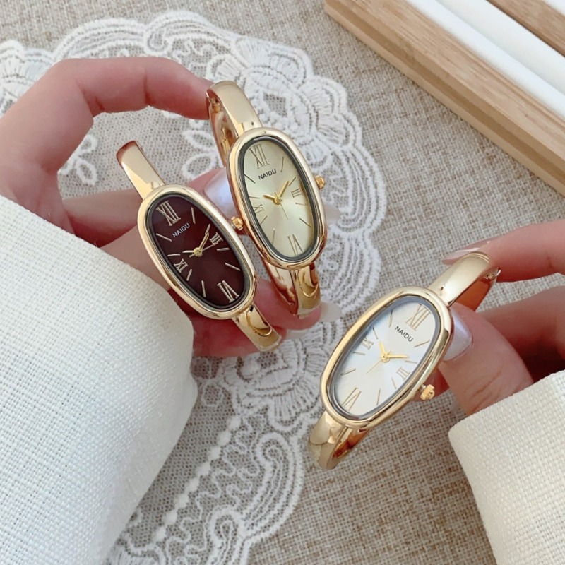 Hoogwaardig dameshorloge met R - Luxury Watch Female recensie en prijs